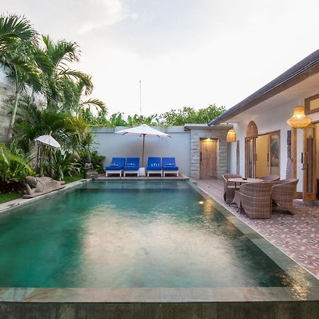 Ambermoon Villas Seminyak Exterior foto